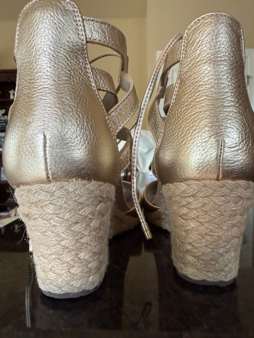 Vionic Aruba Calypso Lace-Up Espadrille Wedge Sandals in Gold Leather Size 9 - Picture 8 of 9